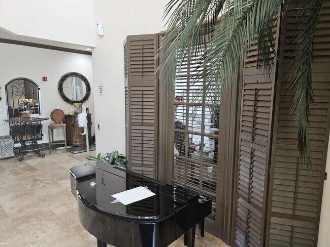 Building Photo - 207 Villa Cir