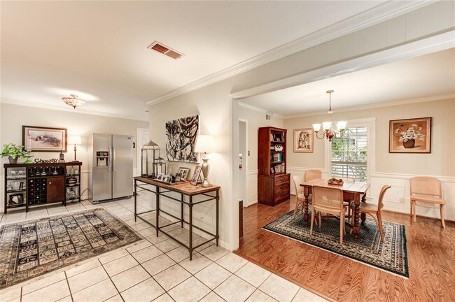 Building Photo - 2602 Briarbrook Dr