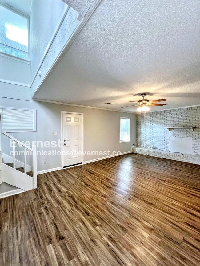 Building Photo - 4377 Aldridge Dr