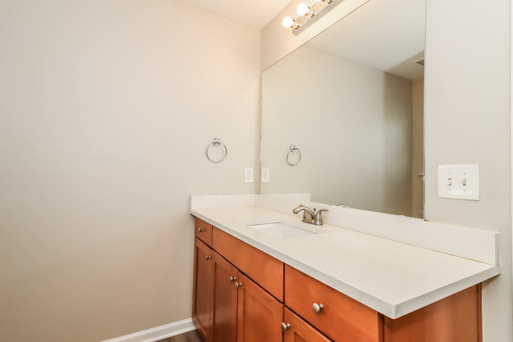 Building Photo - 4550 Black Hills Dr NW