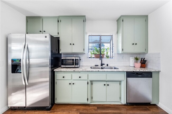 Building Photo - 5052 Audrey Dr