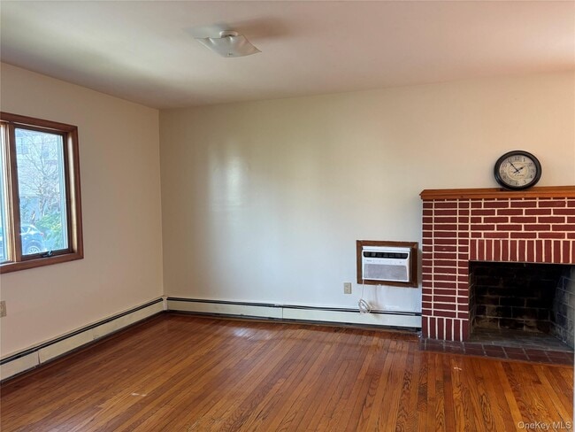 Building Photo - 47 Hartwell Pl