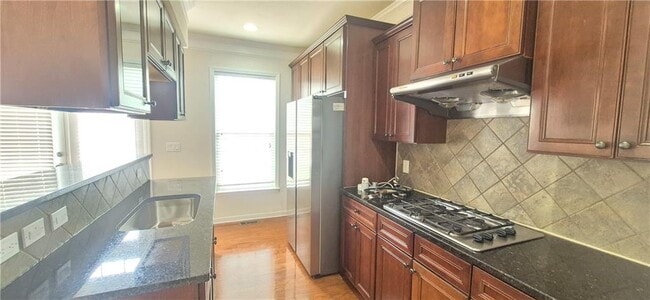 Building Photo - 11025 Brunson Dr