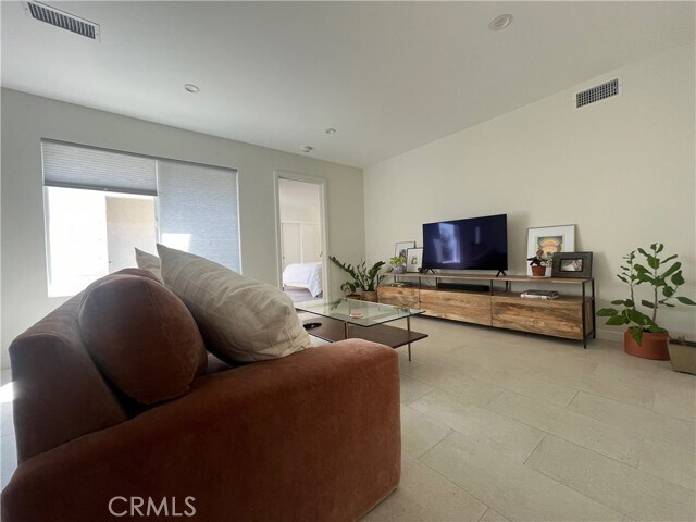 Building Photo - 43342 Callaway Ct