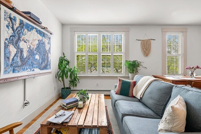 Building Photo - 432 Norfolk St