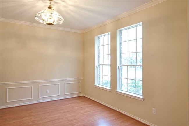 Building Photo - 6506 Taimer Ct