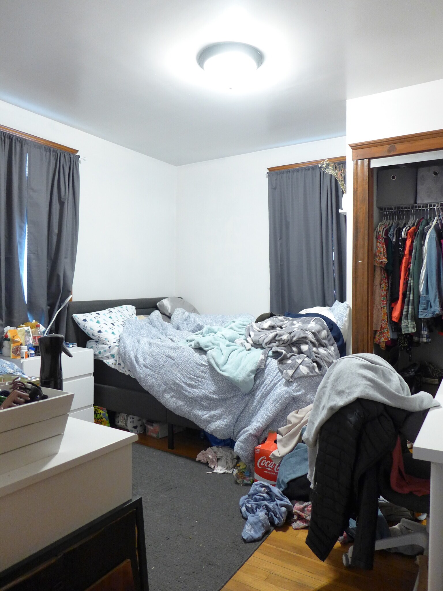 Building Photo - 821 Parker St