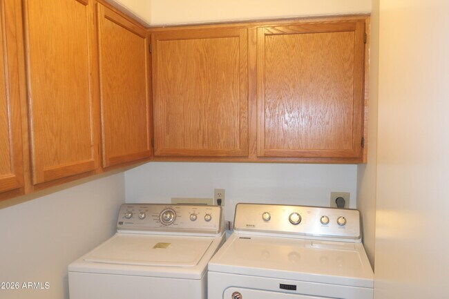 Building Photo - 7629 W Kristal Way