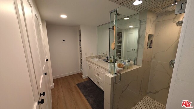 Building Photo - 2129 Vista Laredo