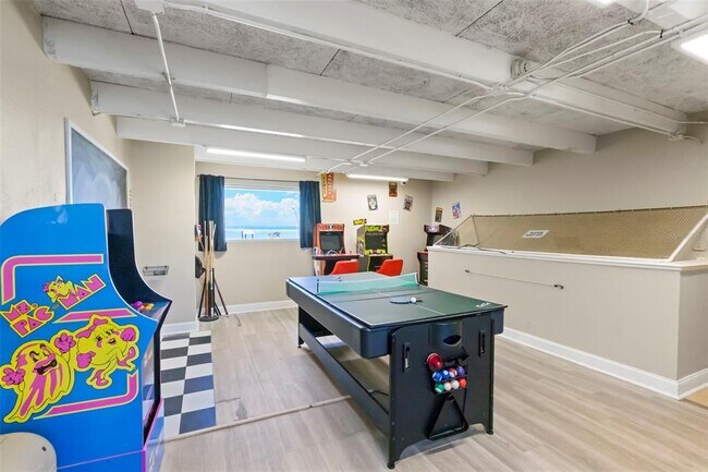 Building Photo - 545 Bahia Beach Blvd