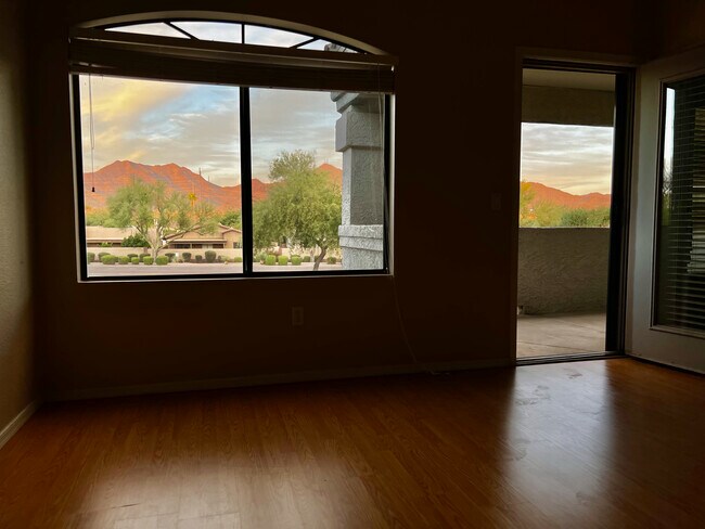 Building Photo - 15095 N Thompson Peak Pky