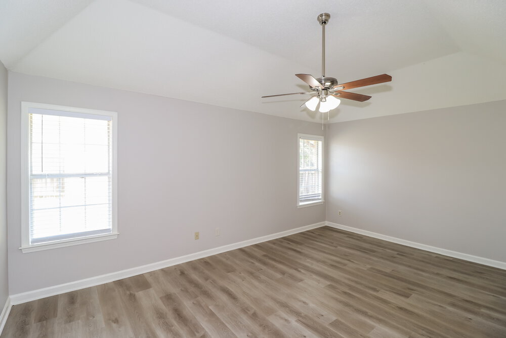 Building Photo - 6888 Skylar Mill Ave