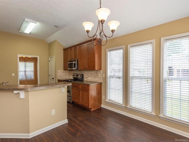 Building Photo - 9728 Silver Bell Ct