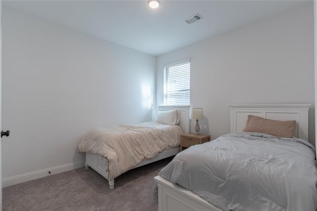 Building Photo - 5200 Woodway Dr