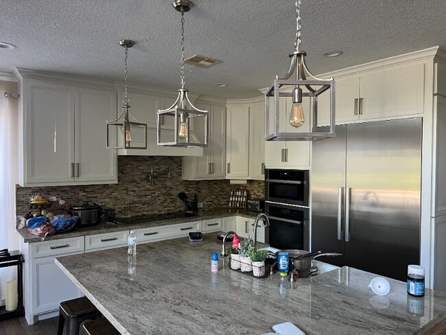 Building Photo - 21103 Kelliwood Arbor Ln