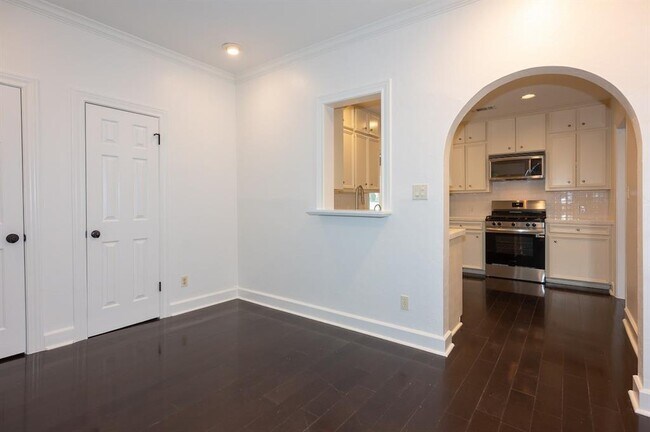 Building Photo - 1804 Polo Rd