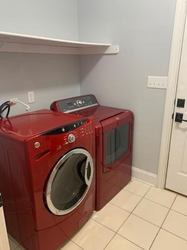 Building Photo - 119 Council Gap Ct