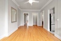 Building Photo - 277 Crown St