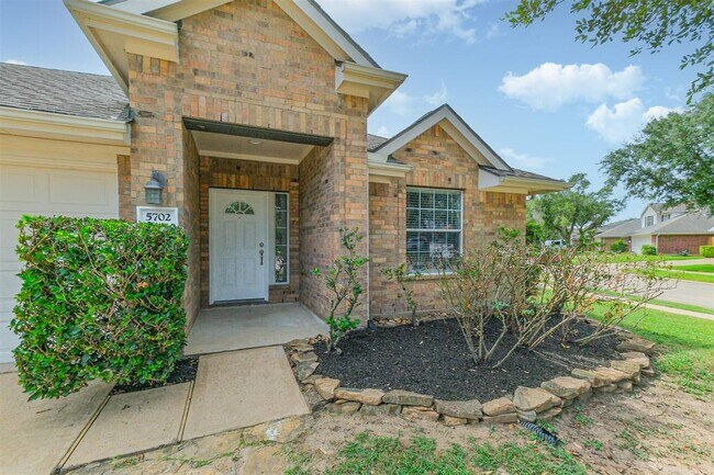 Building Photo - 5702 Carrollton Creek Ct