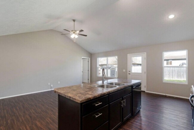 Building Photo - 4 Bedroom | 2 Bathroom | 3 Car Garage| Republic MO | Fenced Backyard!