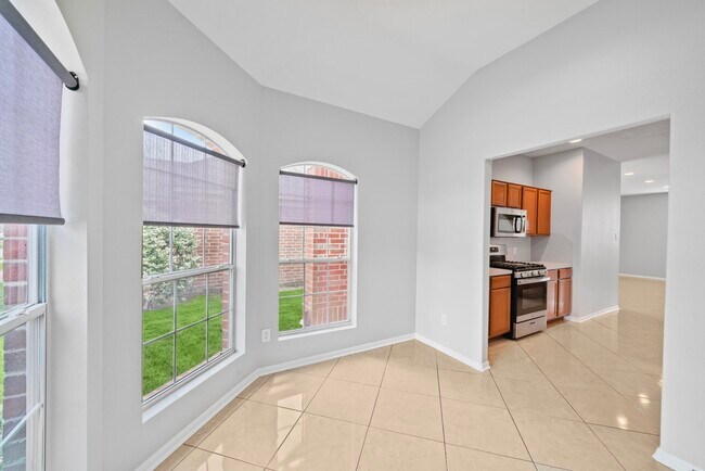 Building Photo - 19423 Camellia Knoll Trail