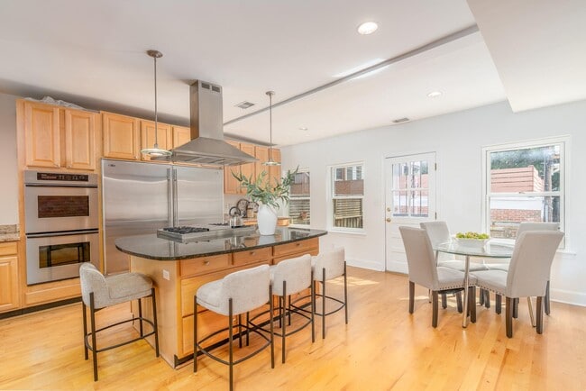 Building Photo - 1683 35th St NW