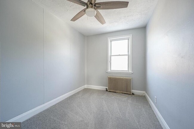 Building Photo - 809 Braeside Rd