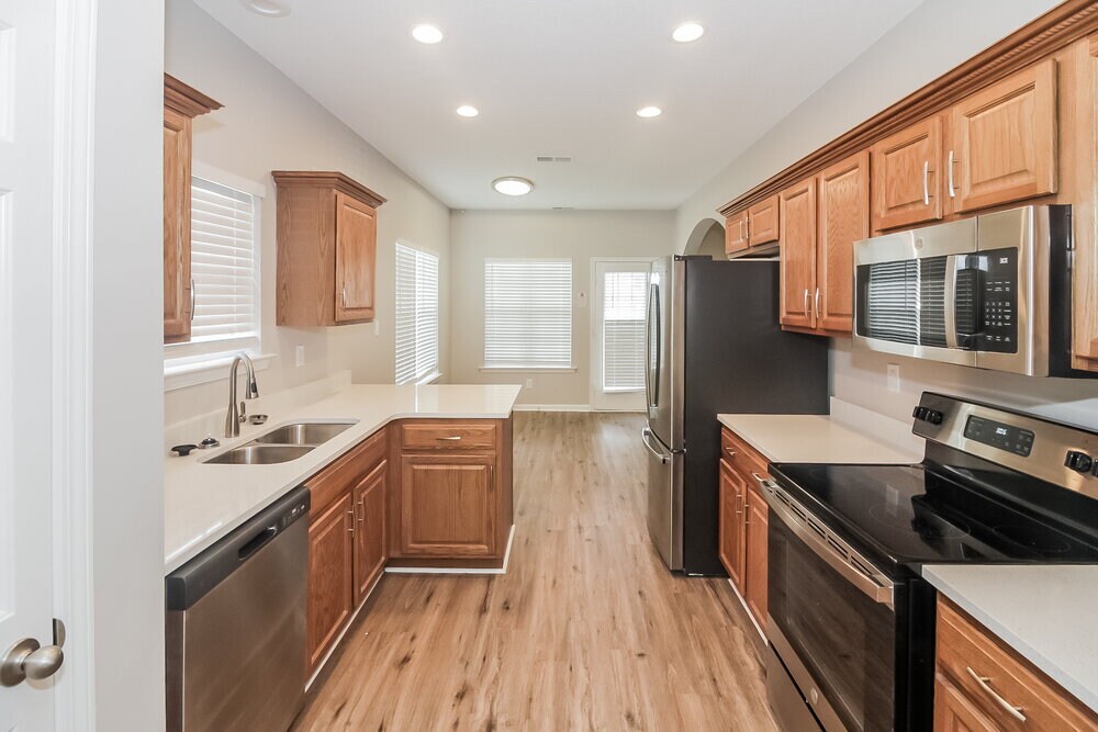 Building Photo - 4580 Covington Pike