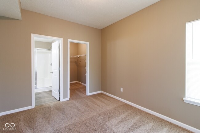 Building Photo - 6610 Aberdeen Dr