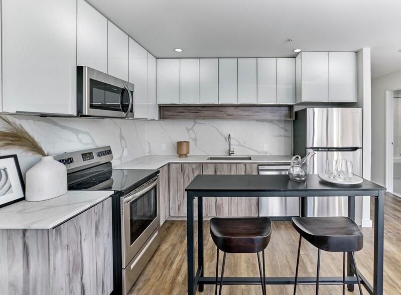 Primary Photo - Indigo 141: NEW Boutique Collection of Units