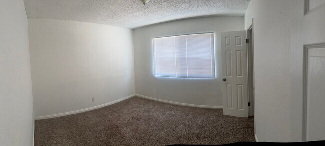 Building Photo - Affordable 3 bedroom / 1 bathroom home in Banning