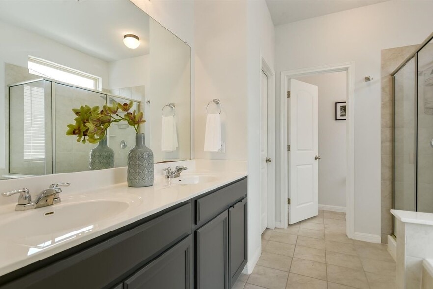 Building Photo - 12216 Texana Trl