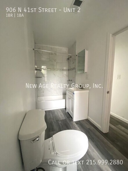 Building Photo - 906 N 41st St