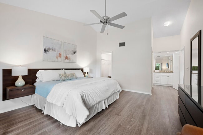 Building Photo - 11863 Wimbledon Cir