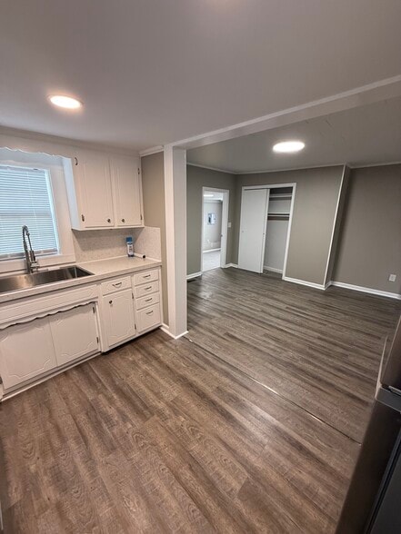 Building Photo - 159 Dry Valley Rd