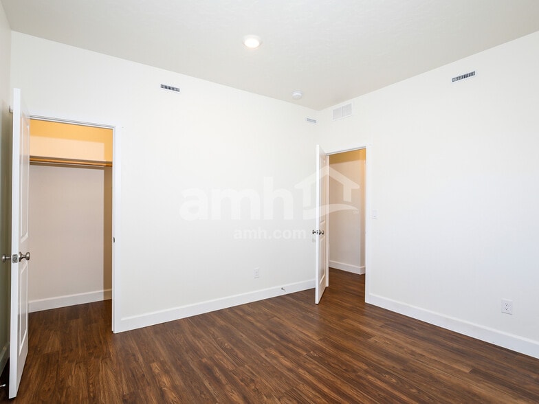 Building Photo - 5078 W White Ash Ct