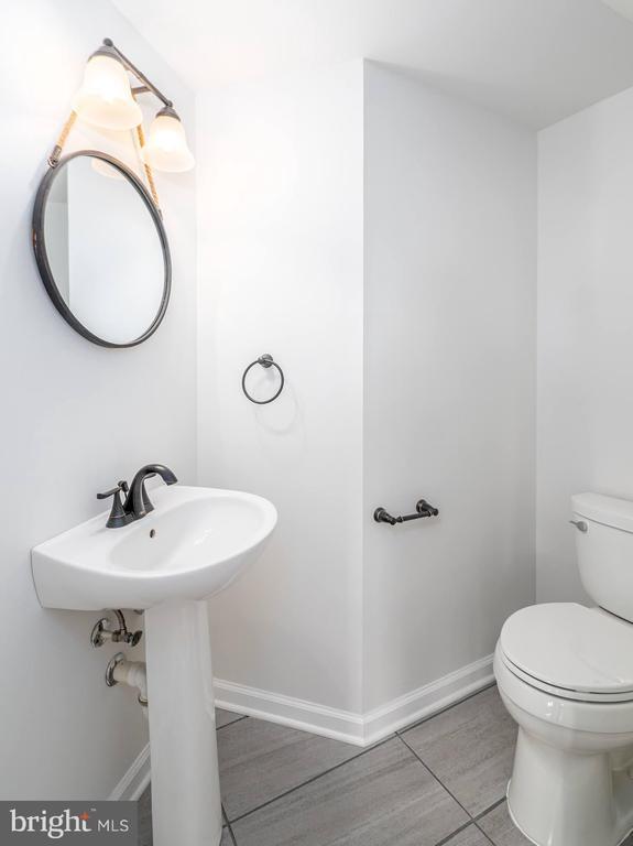 Building Photo - 12755 Fair Crest Ct