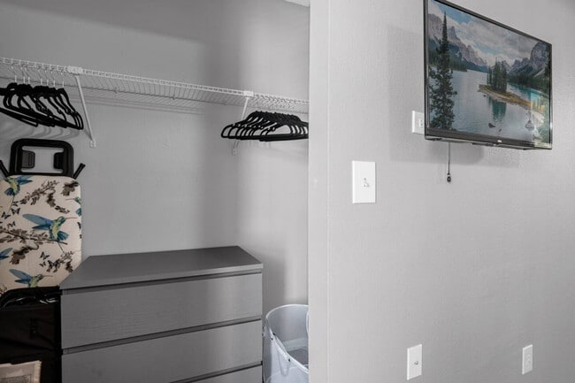 Building Photo - 13921 Heritage Club Dr