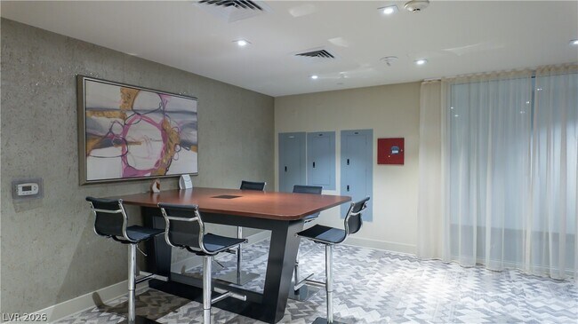 Building Photo - 8255 S Las Vegas Blvd