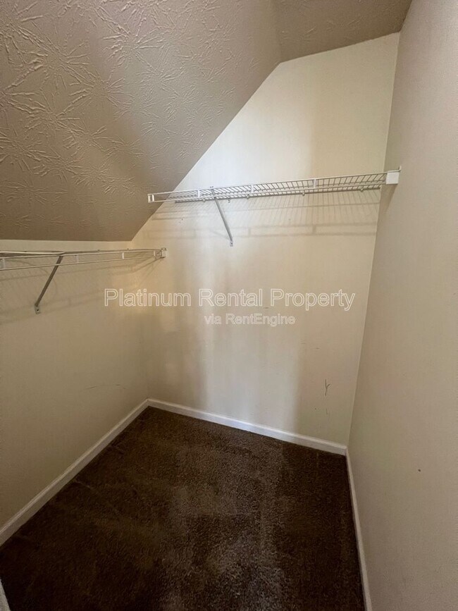 Building Photo - 4093 Laurel Bend Ct