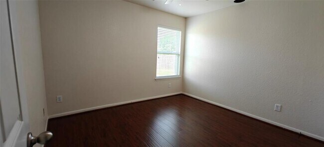 Building Photo - 11727 Forest Wind Ln