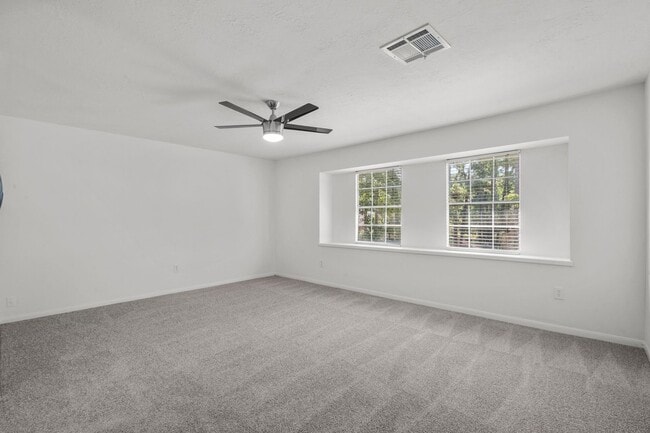 Building Photo - 2102 Silver Moon Trail