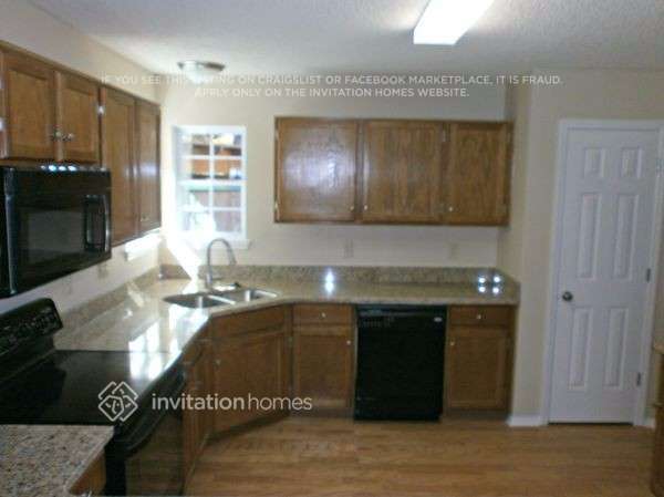 Building Photo - 1257 Moorfield Trce NW