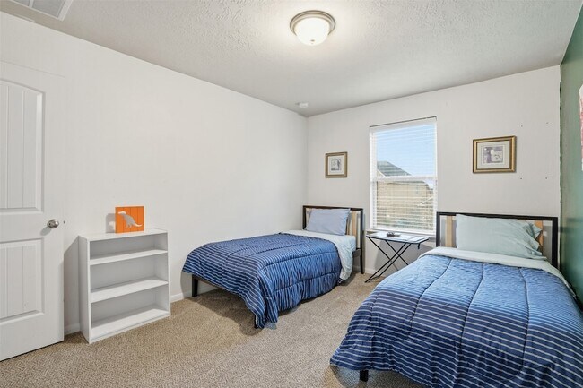 Building Photo - 3111 Bainbridge Hill Ln