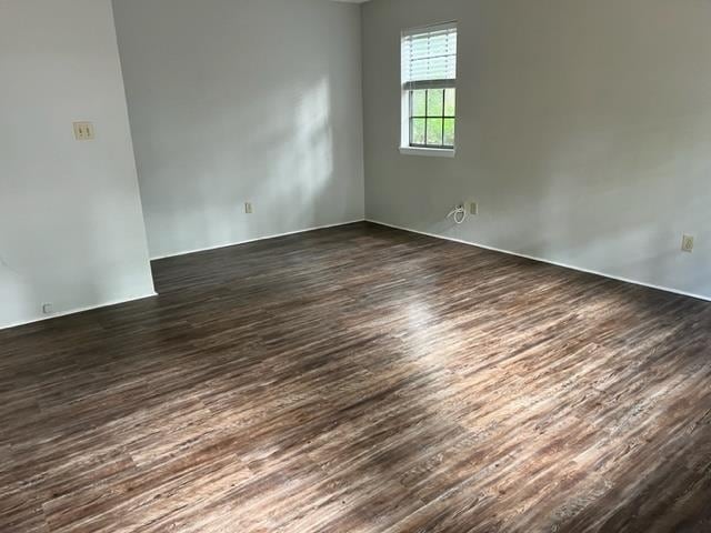 Building Photo - 3369 Trafalgar Square