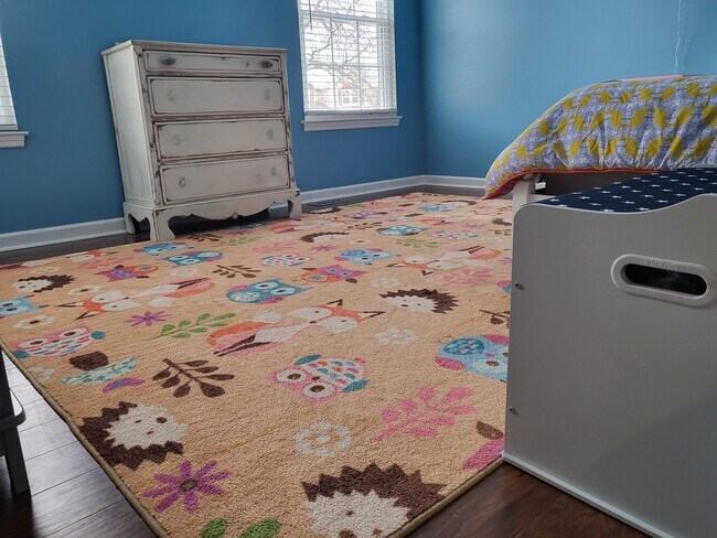 Building Photo - 104 Windsor Ct