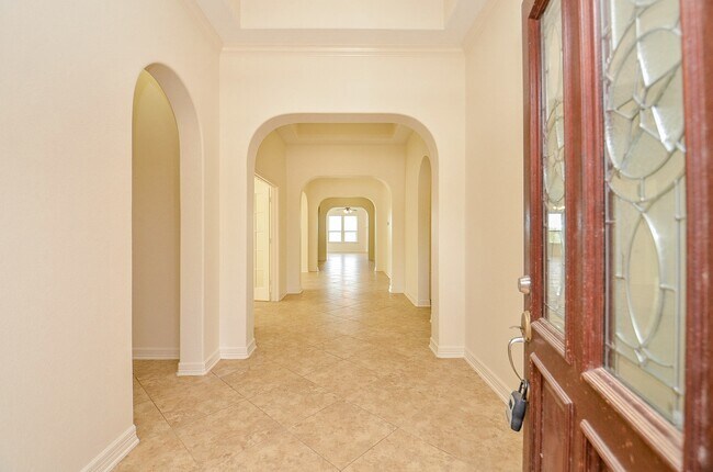 Building Photo - 6510 Arroyo Springs Ln