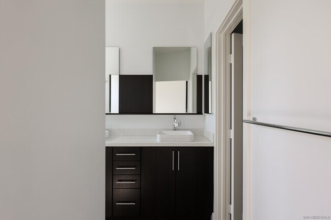 Building Photo - 2434 Via Alta