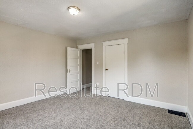 Building Photo - 1314 N Dearborn St