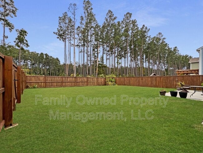 Building Photo - 239 Dunlin Dr